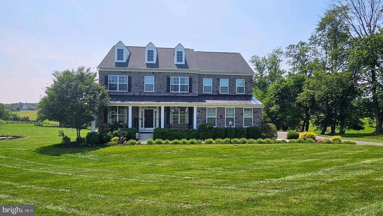 15019 Lynnford - Photo 1