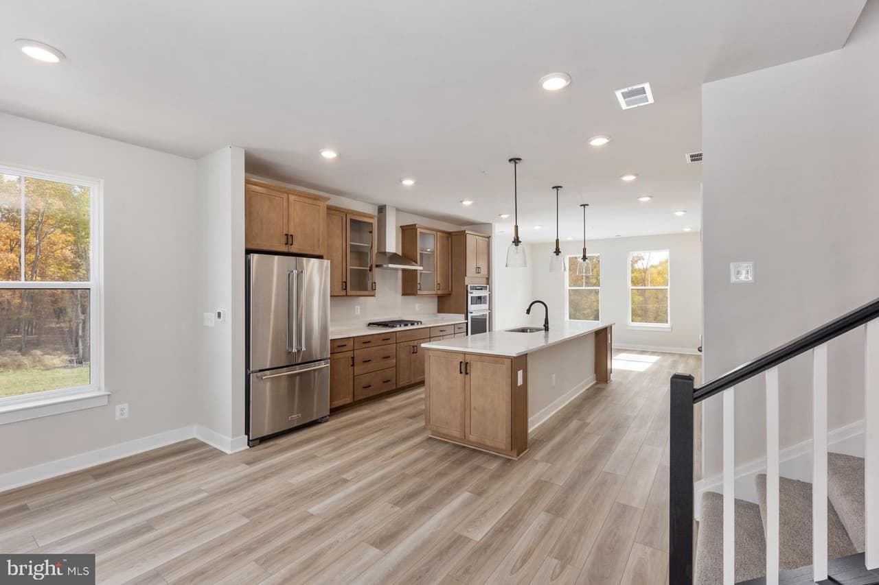 45205 Drowes - Photo 1
