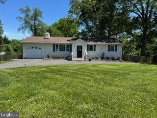 8313 Accotink - Photo 1