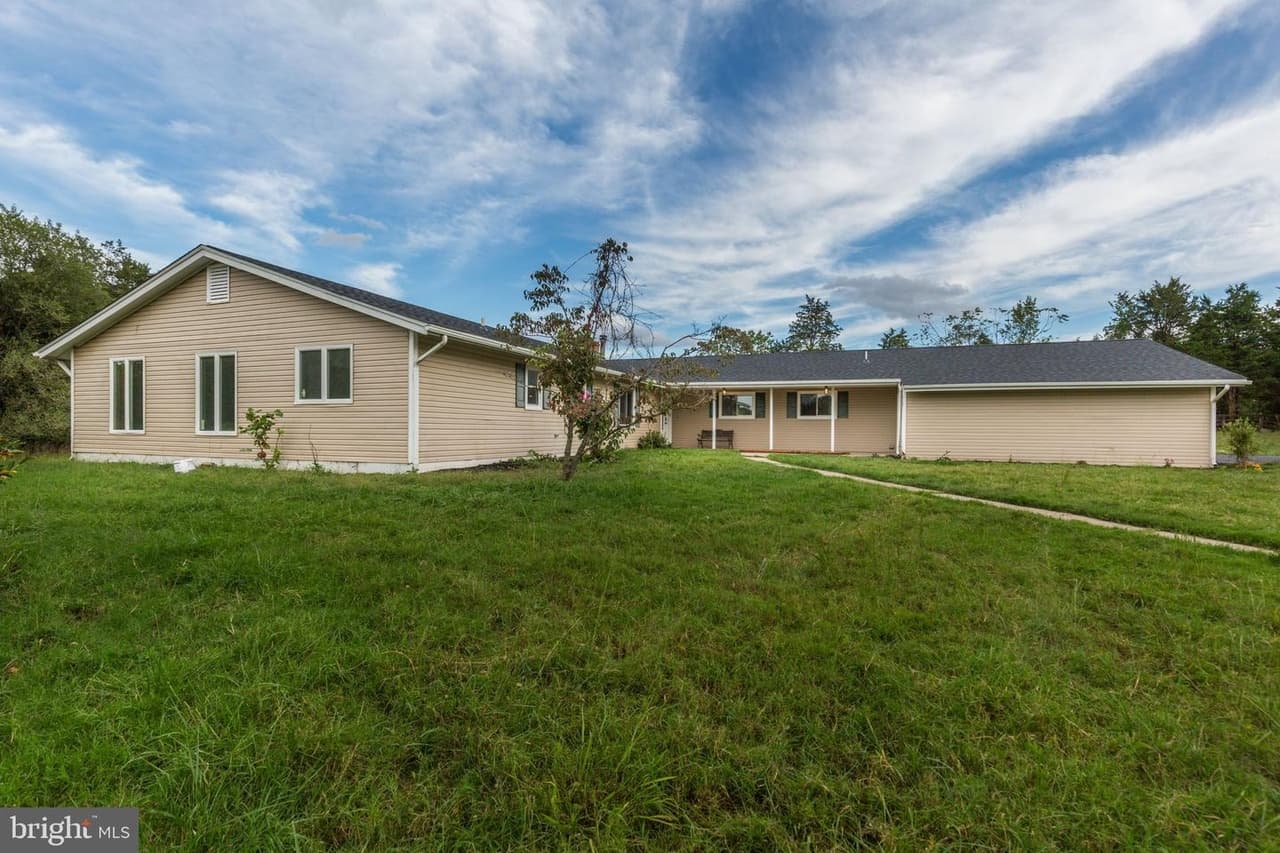 9197 Broadlands - Photo 1