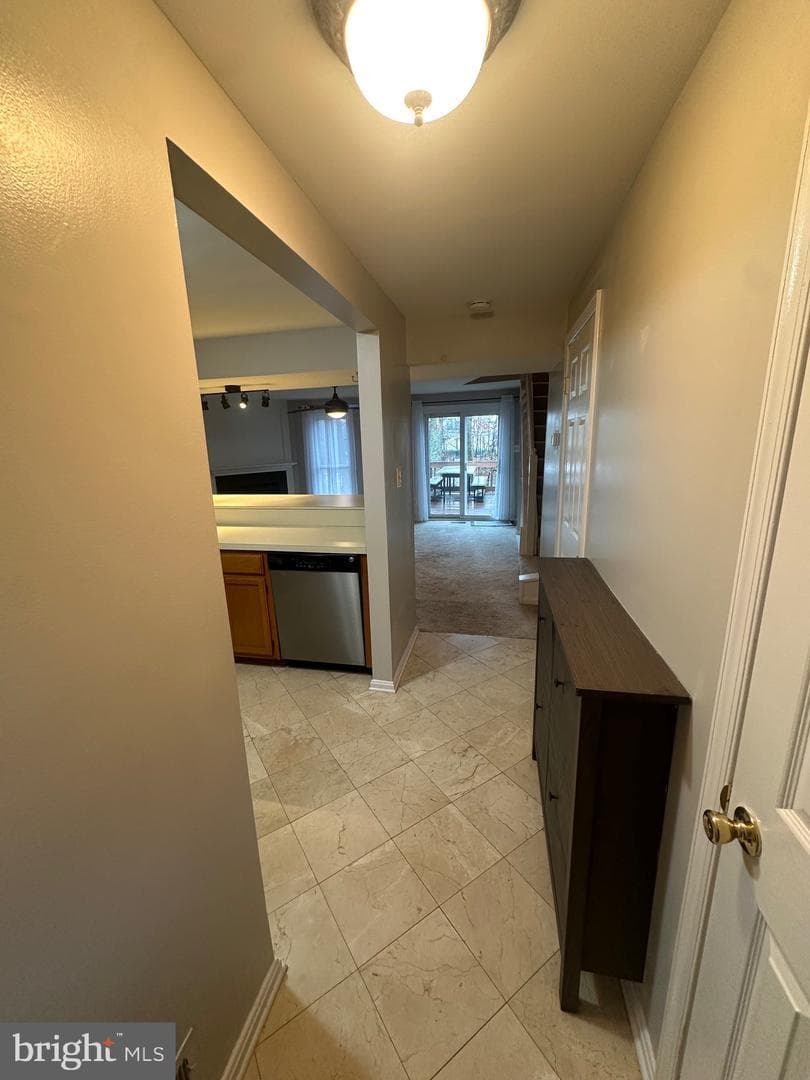 1729 Quietree - Photo 1