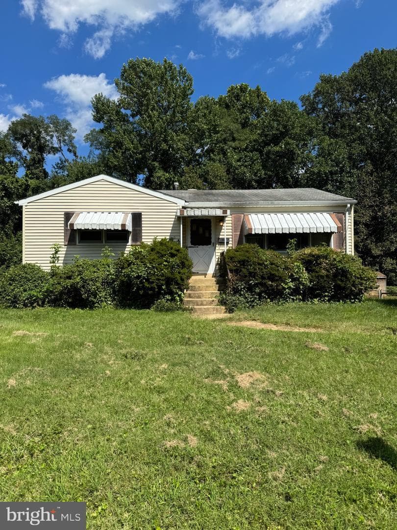 1729 Olney - Photo 1