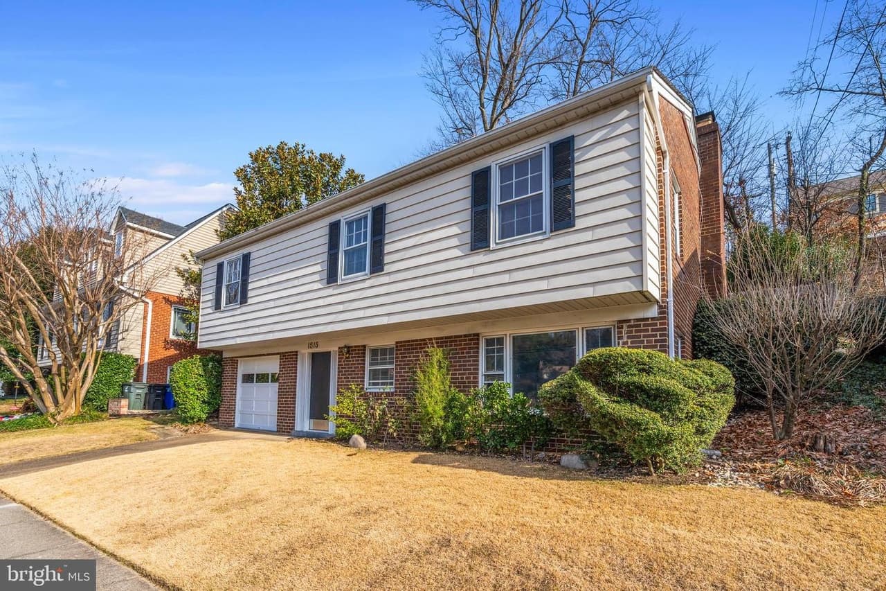 1515 Kirkwood - Photo 1