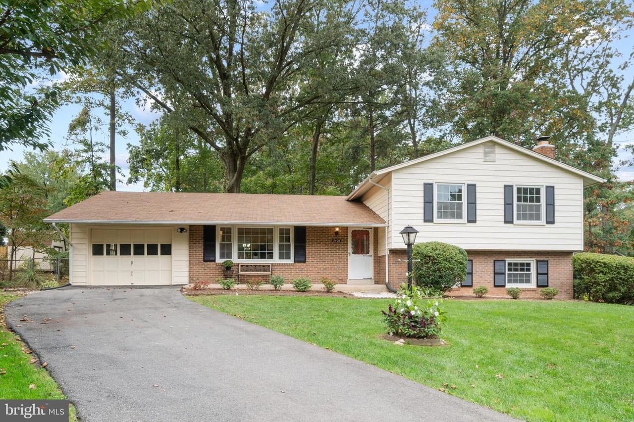 3426 Bedivere - Photo 1