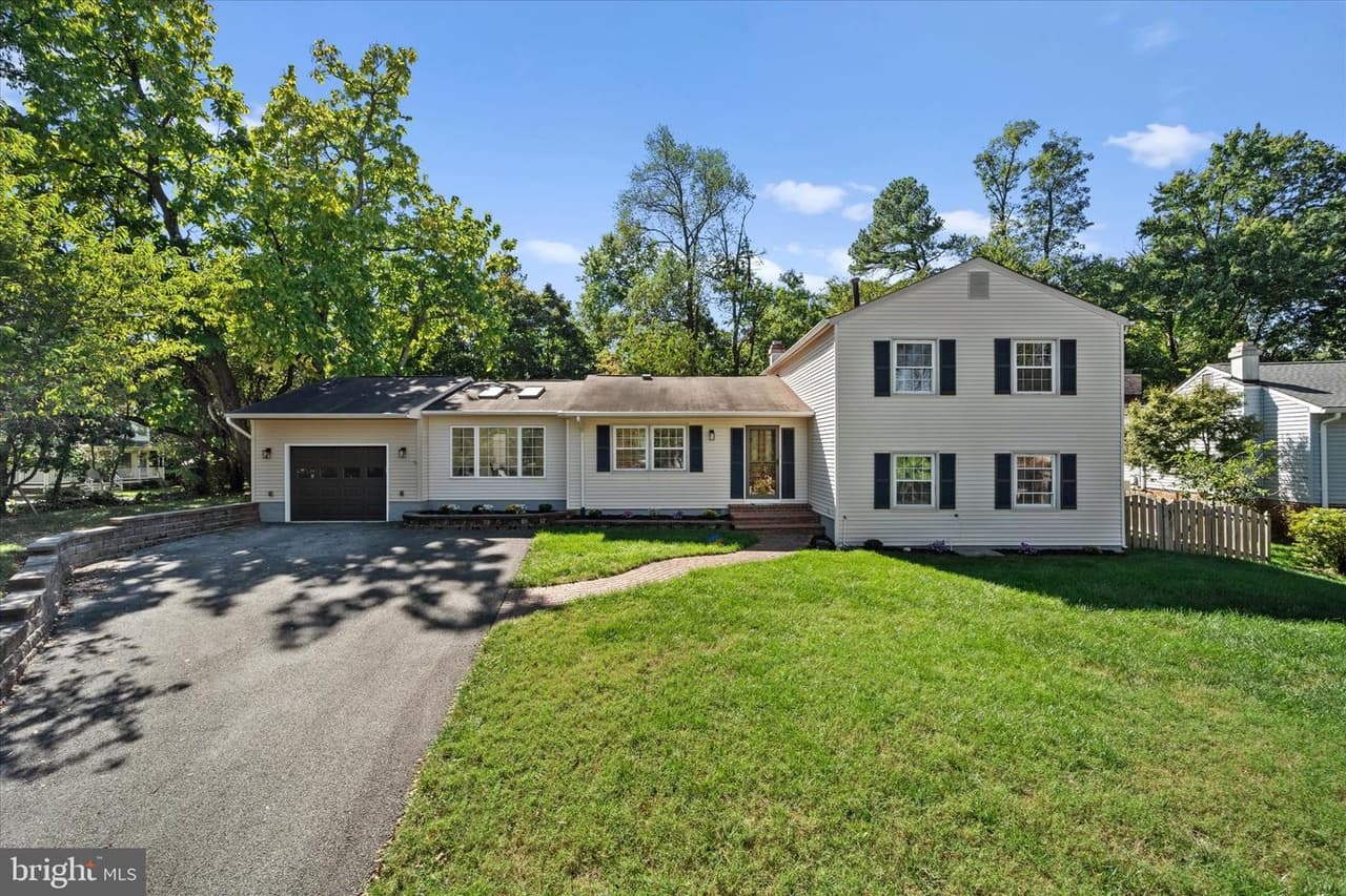 2258 Senseney - Photo 1