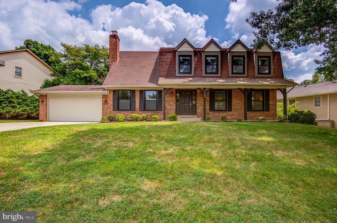 2685 Glencroft - Photo 1
