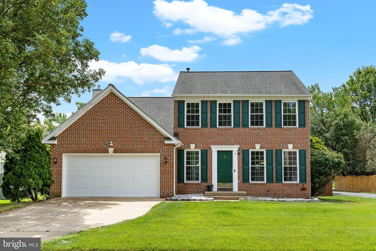 8 Westchester - Photo 1