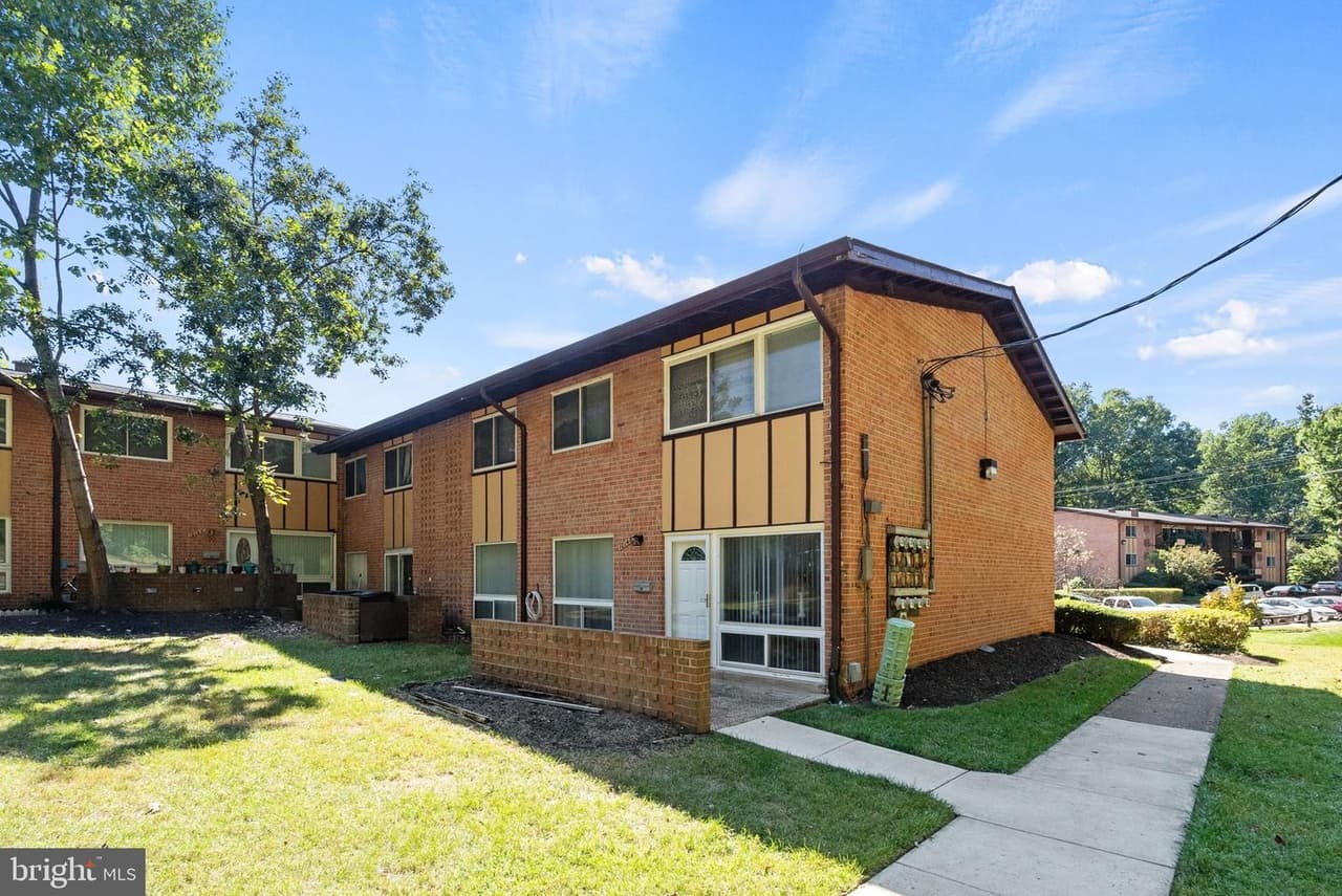 10148 Fair Woods - Photo 1