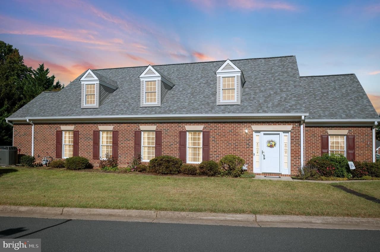 11015 Scottwood - Photo 1