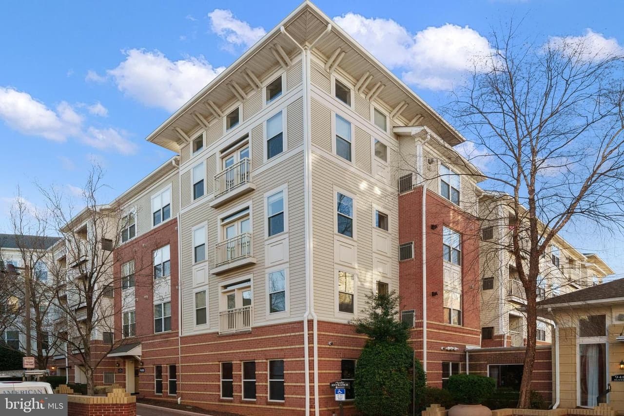 9480 Virginia Center Unit#101 - Photo 1