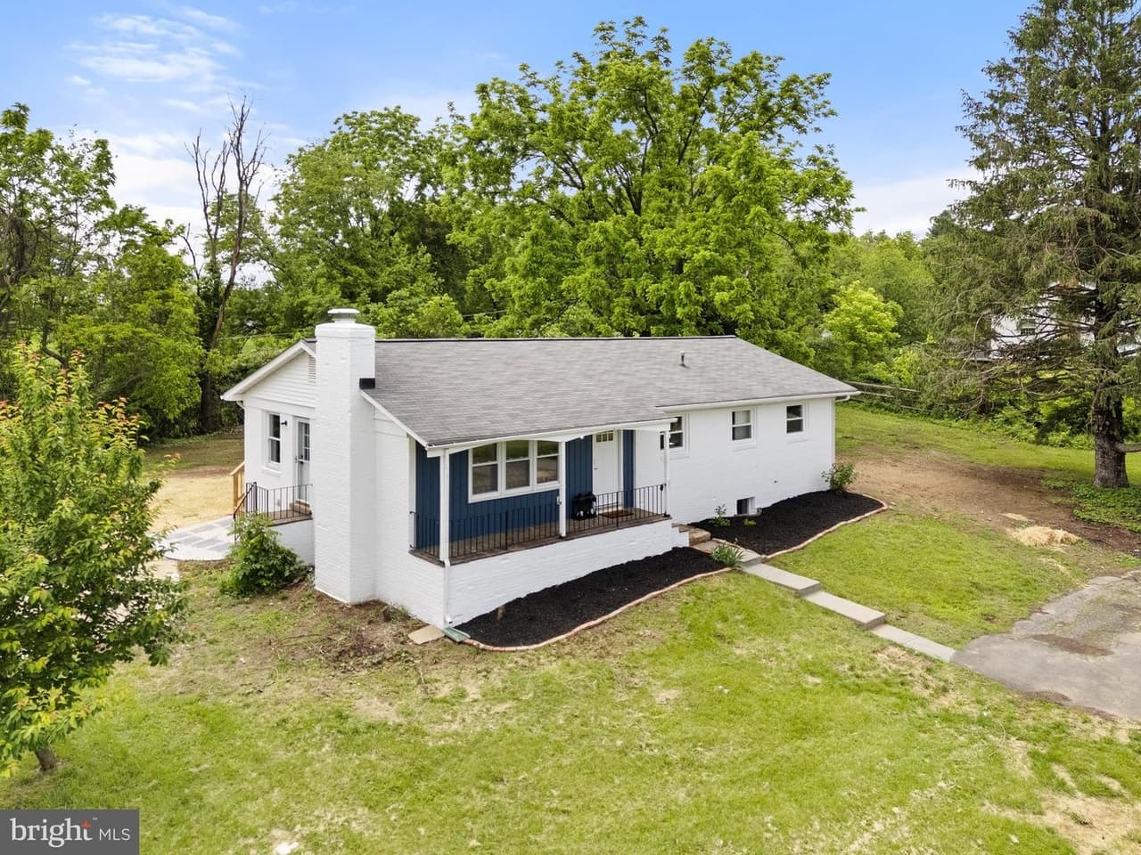 19561 Herndon - Photo 1
