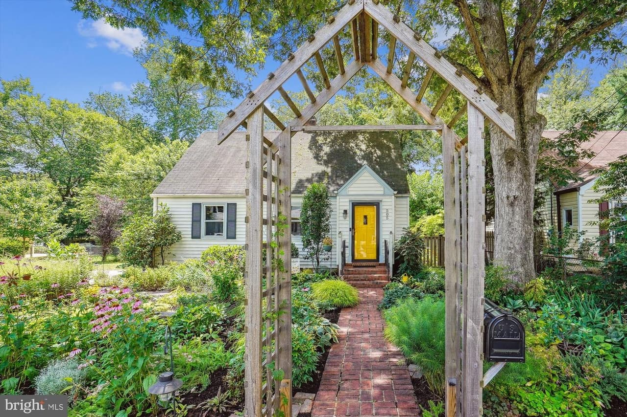 505 Randolph - Photo 1
