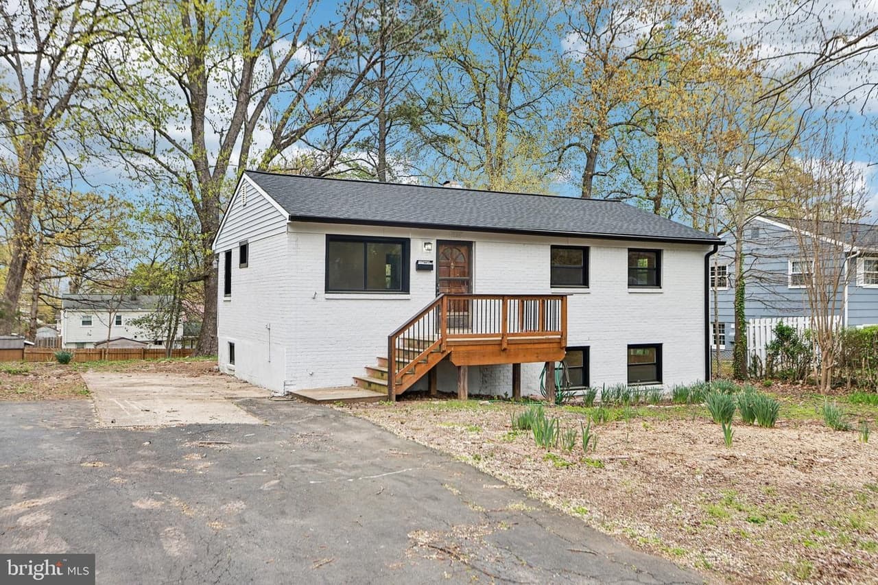 1506 Maryland - Photo 1