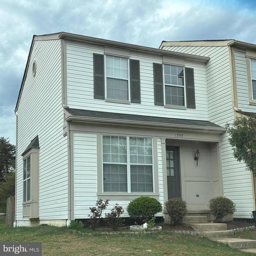 1793 Rochelle - Photo 1