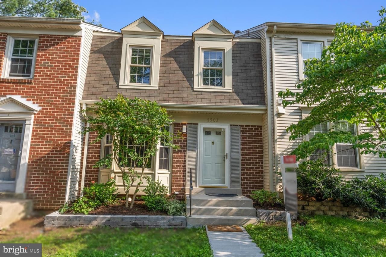 5503 Akridge - Photo 1