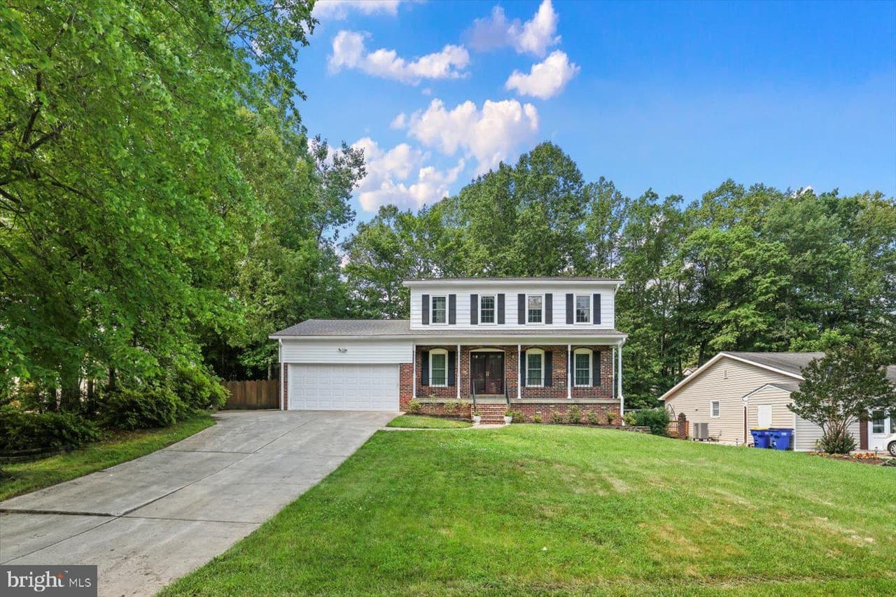 106 Scarsdale - Photo 1