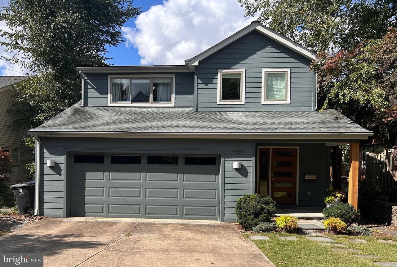 1410 N Johnson - Photo 1