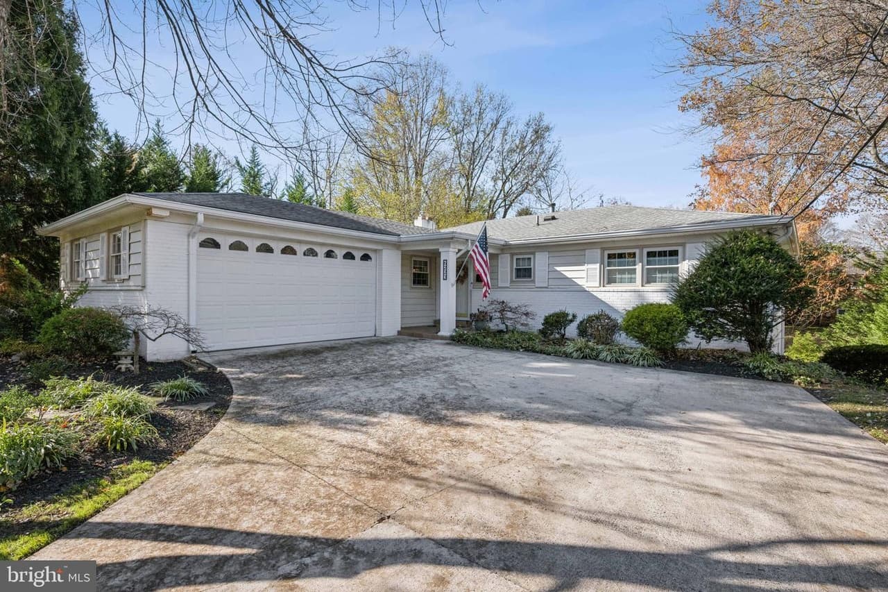 6223 Loch Raven - Photo 1