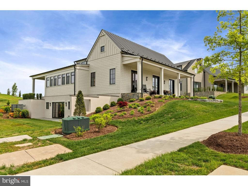 610 Martingale Ridge - Photo 1