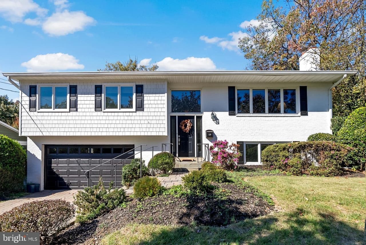 1336 N Ivanhoe - Photo 1