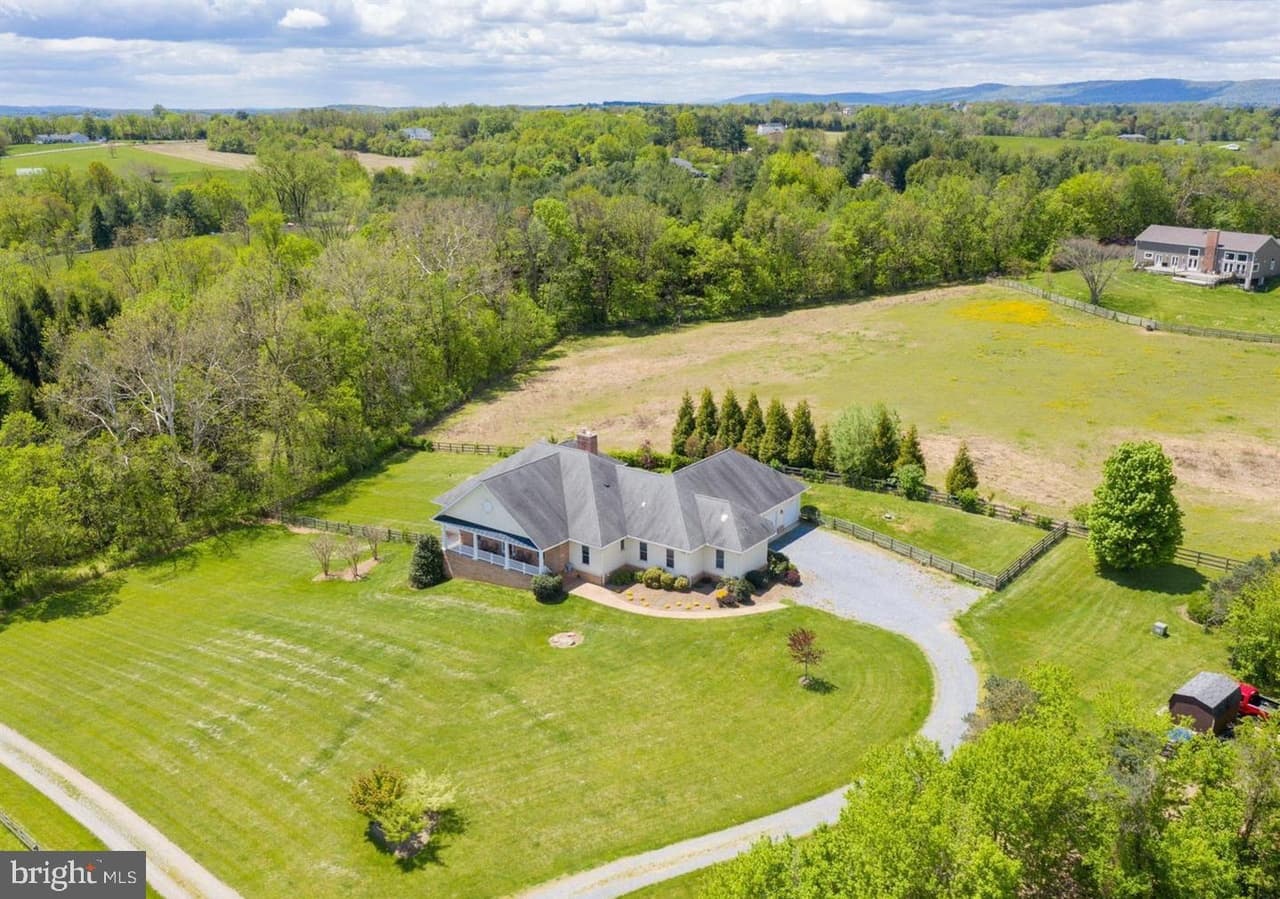 40983 Prospect Farm - Photo 1