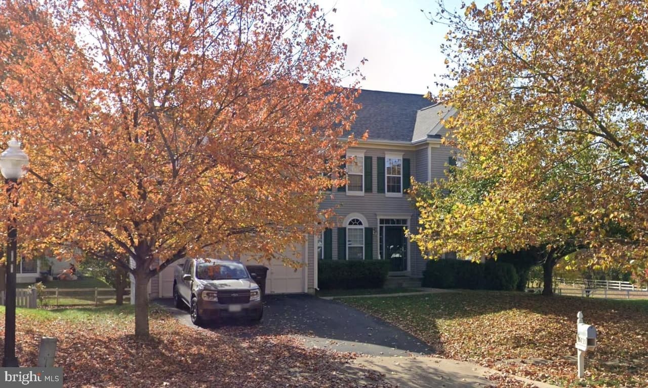 35739 Montrose - Photo 1