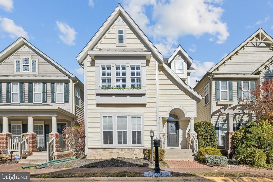 7744 Grandwind - Photo 1