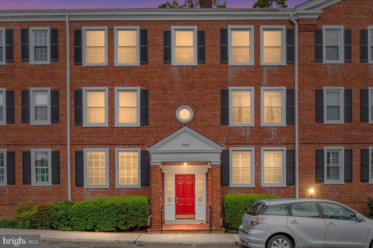 2922 S Buchanan Unit#C1 - Photo 1