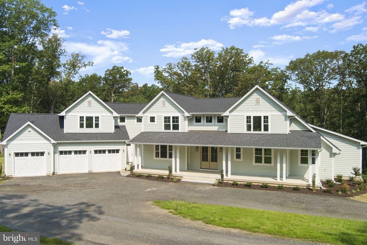 15020 Stonegate - Photo 1