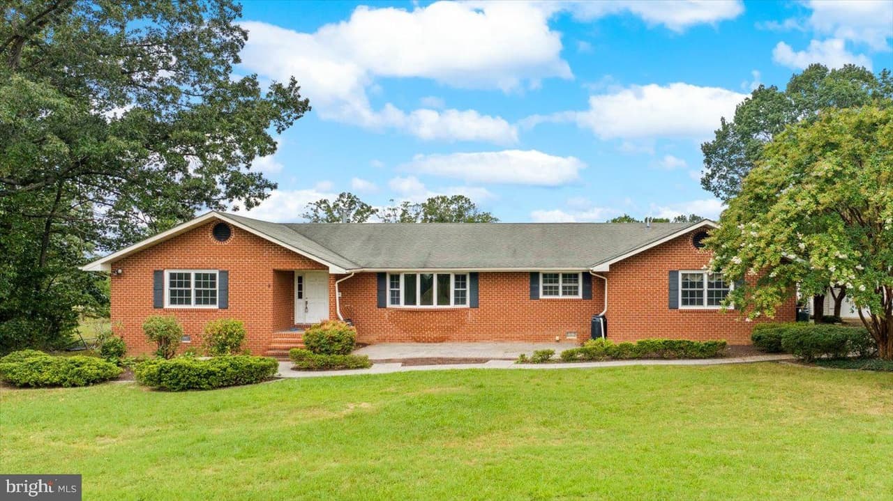 45 Bowling Farm - Photo 1