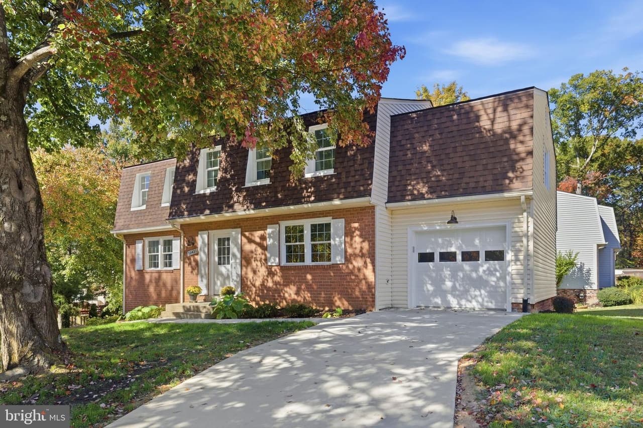 10431 Headly Ct - Photo 1