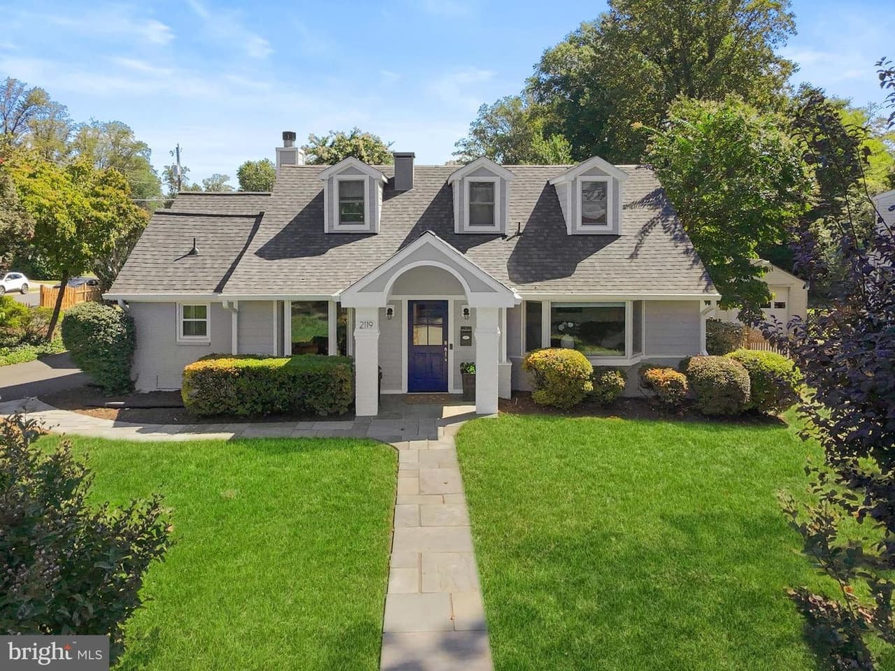 2119 Westmoreland - Photo 1