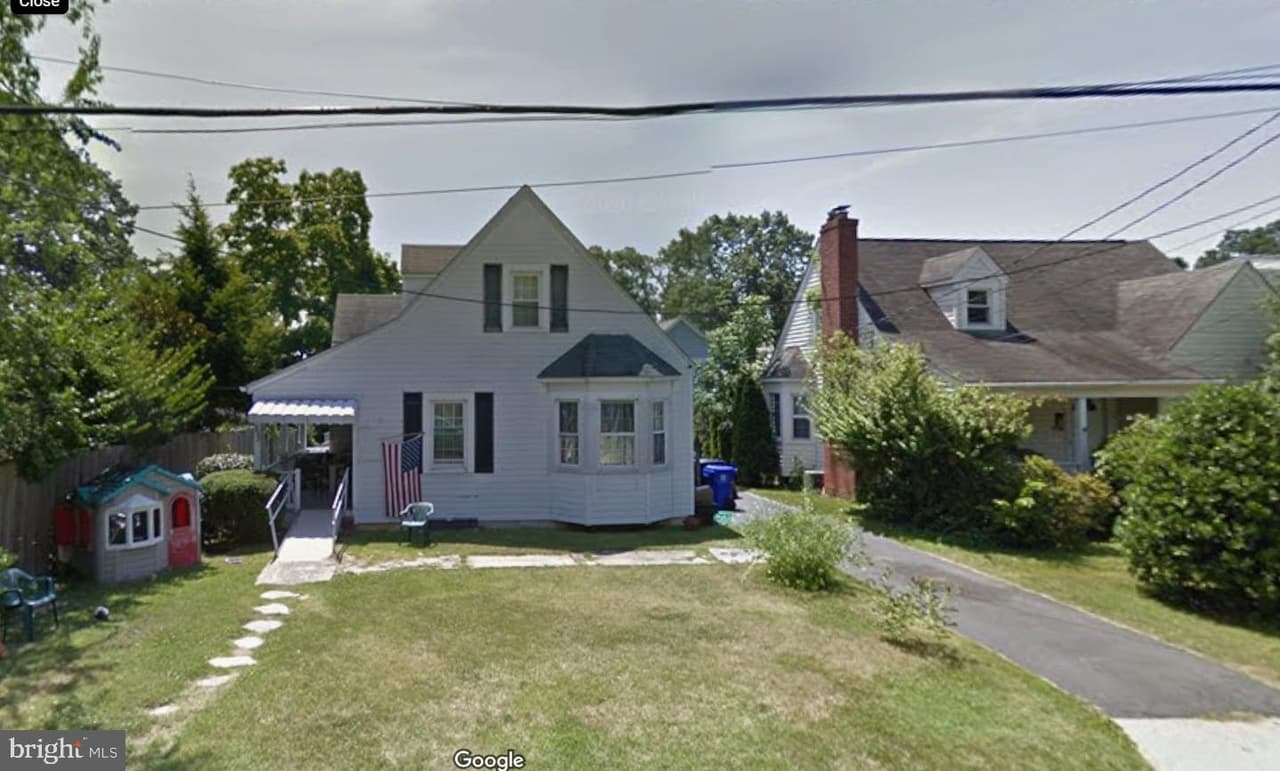 4608 8Th - Photo 1