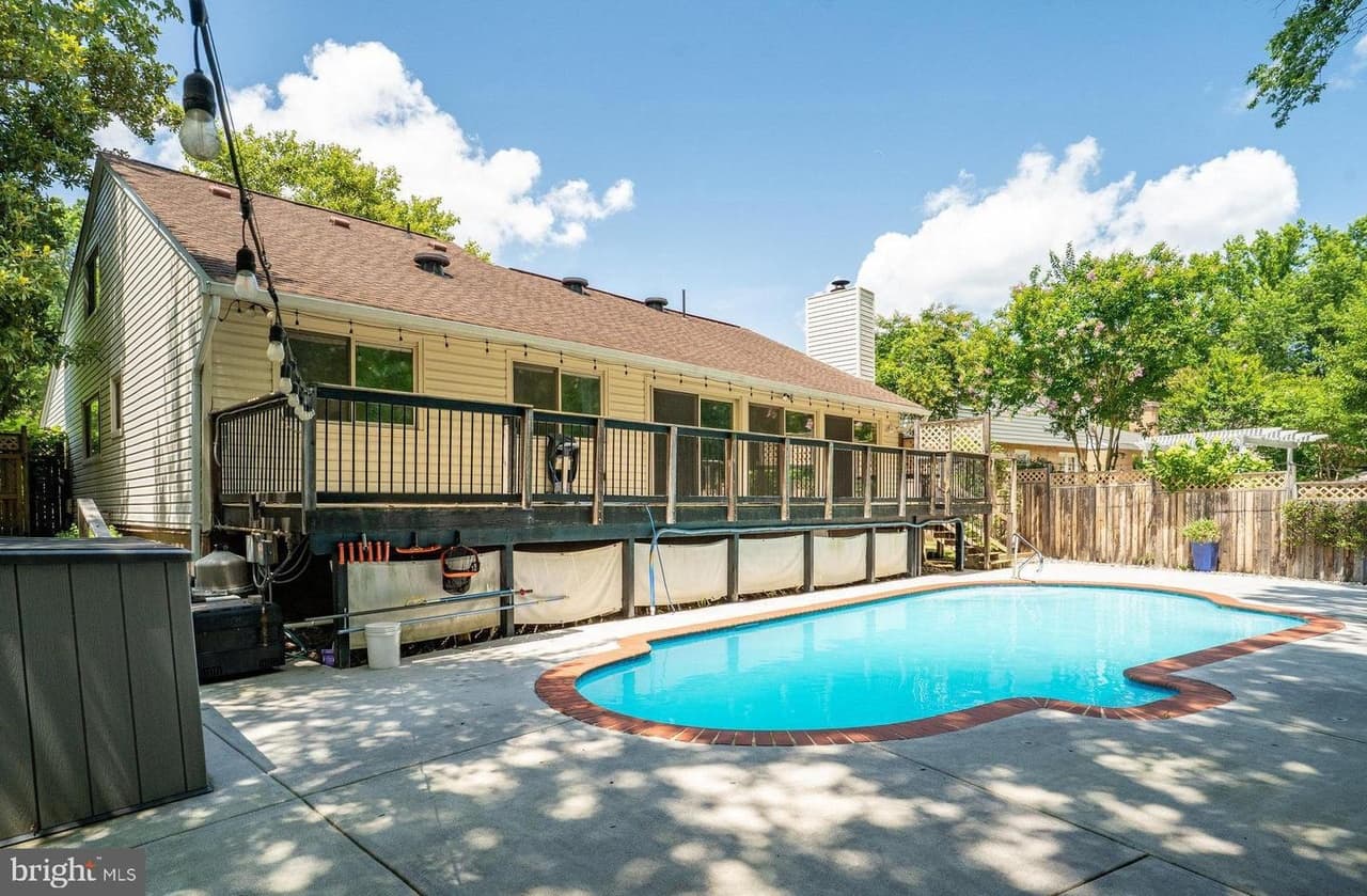2401 Wittington - Photo 1