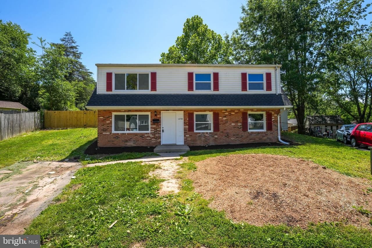 13798 Gresham - Photo 1
