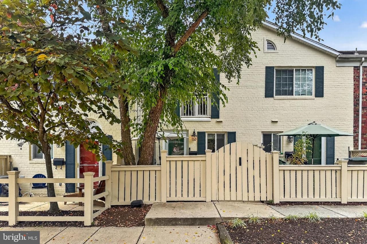 1351 N Van Dorn - Photo 1