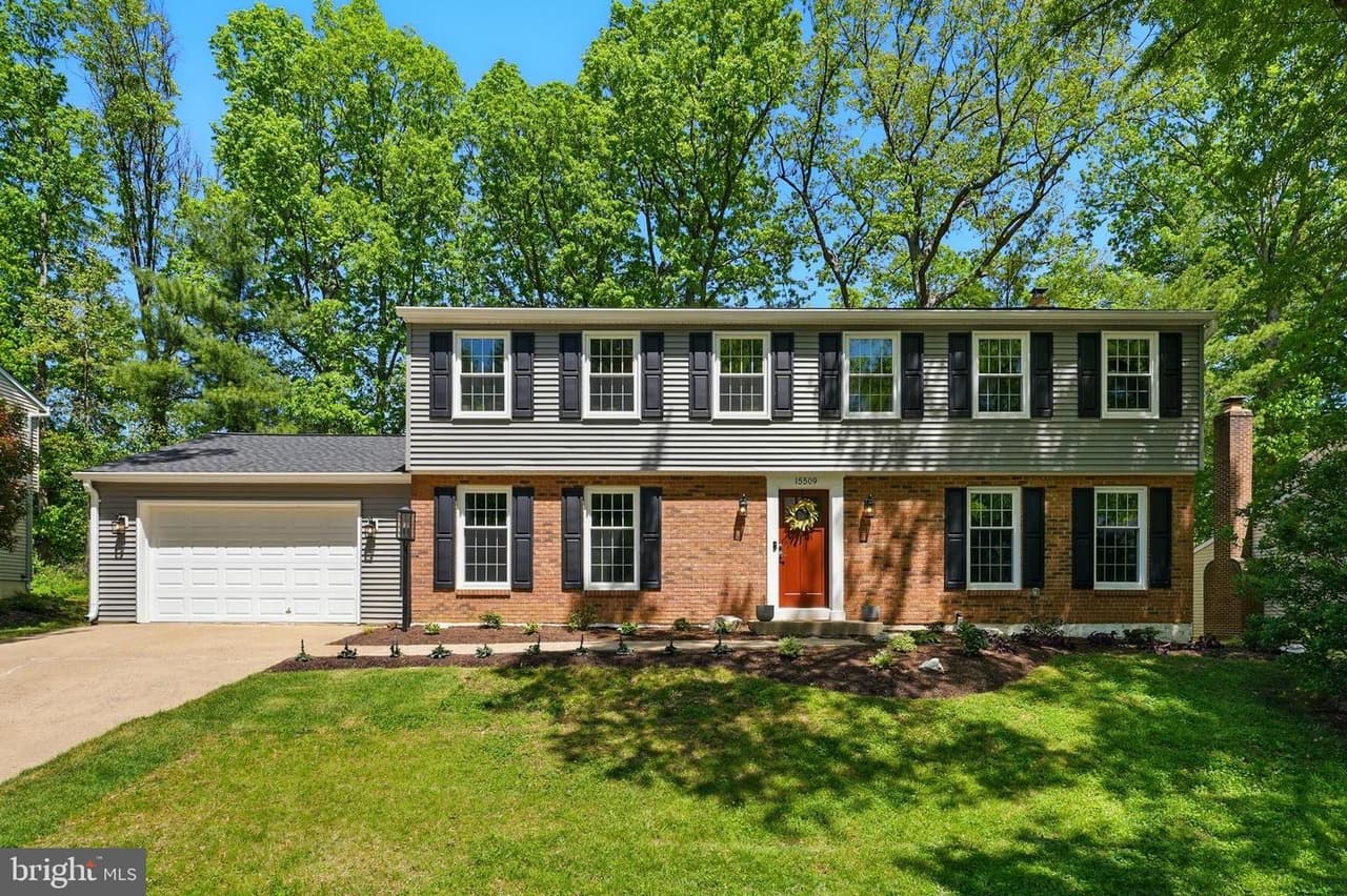 15509 Ridgecrest - Photo 1