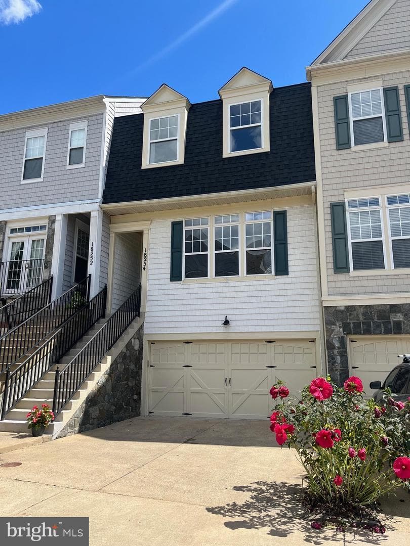 18254 Ash Mill - Photo 1