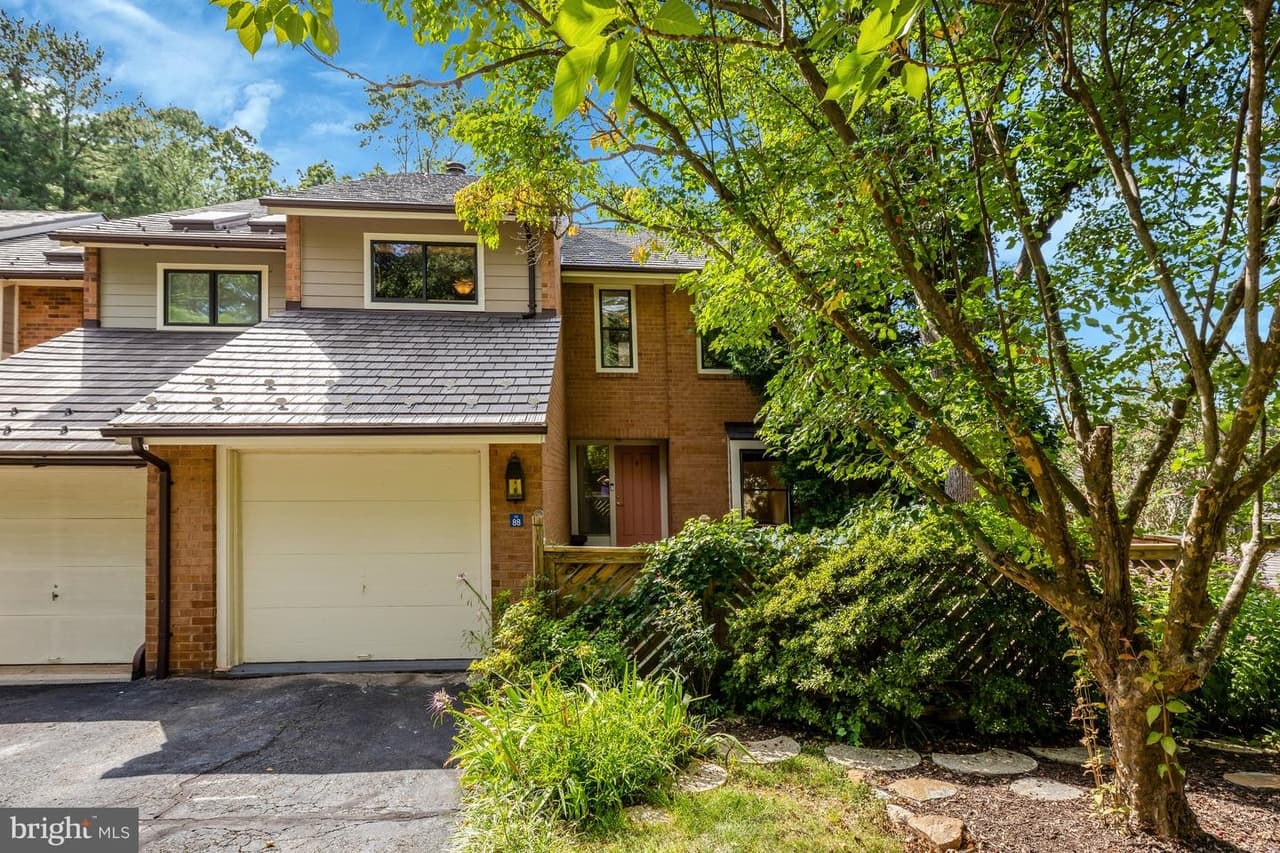 11088 Glade - Photo 1