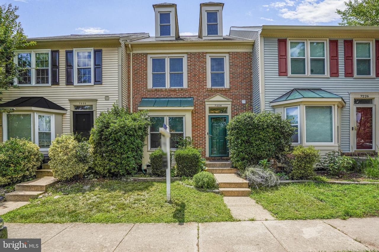 7228 Lensfield - Photo 1