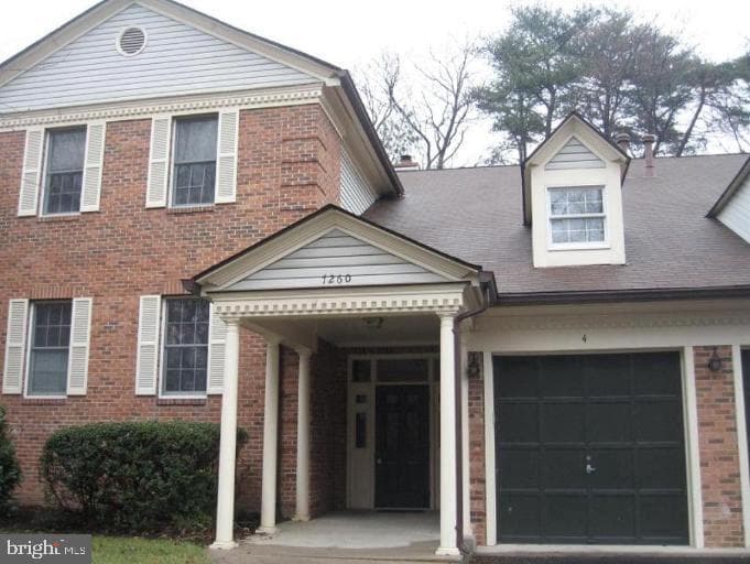 7260 Glen Hollow Unit#60/4 - Photo 1