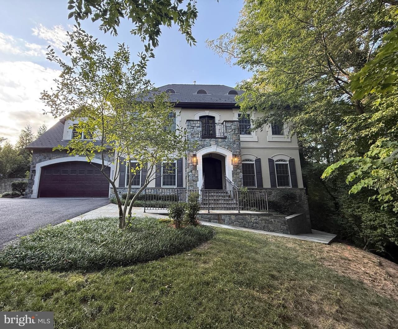 4621 24Th - Photo 1