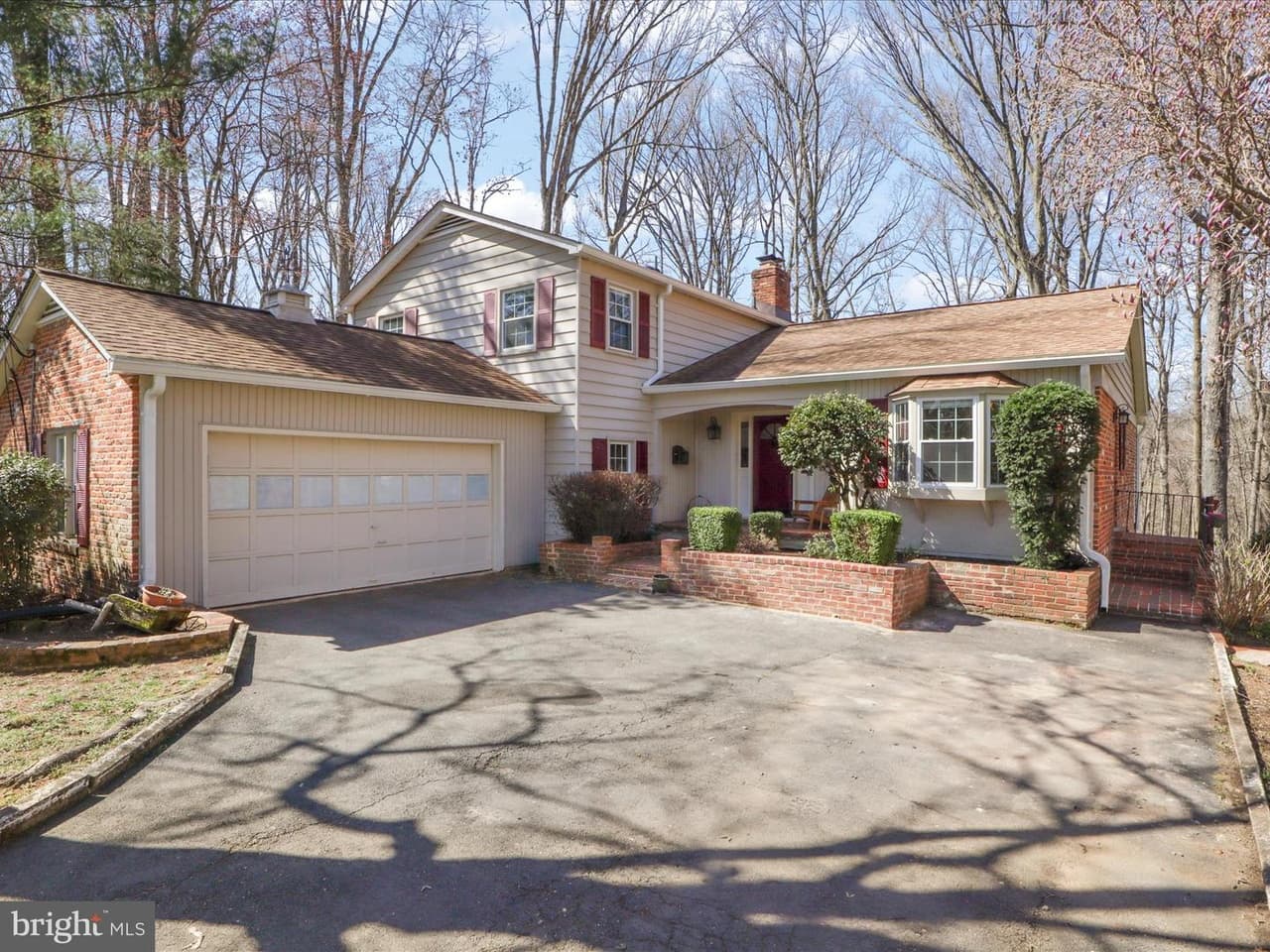 3611 Launcelot - Photo 1