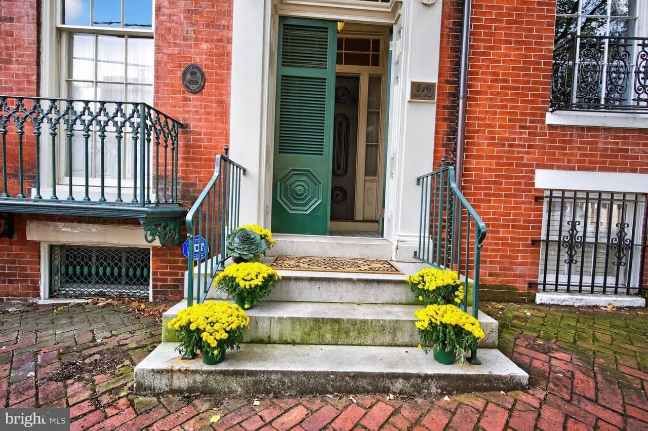 416 Duke - Photo 1