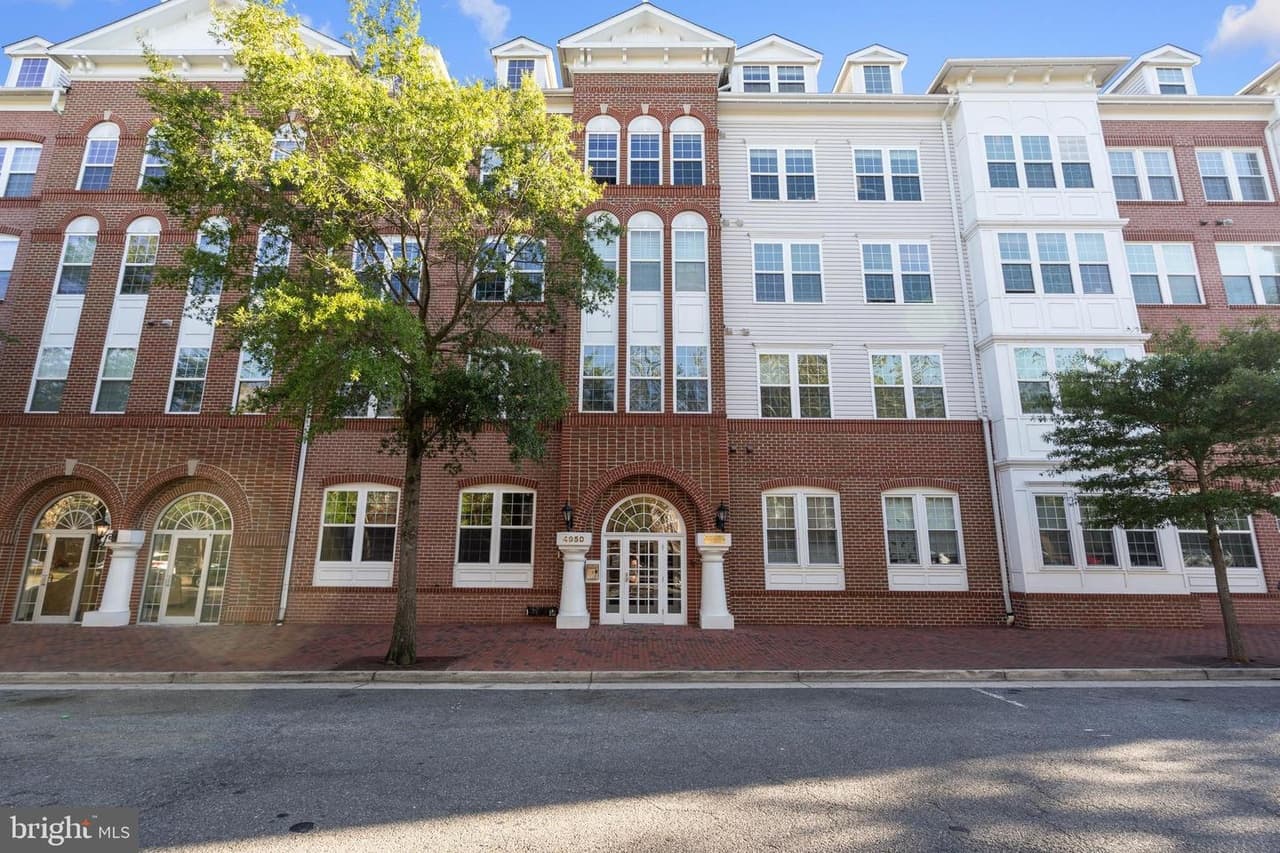 4950 Brenman Park Unit#411 - Photo 1