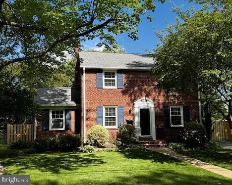 2705 N Somerset - Photo 1