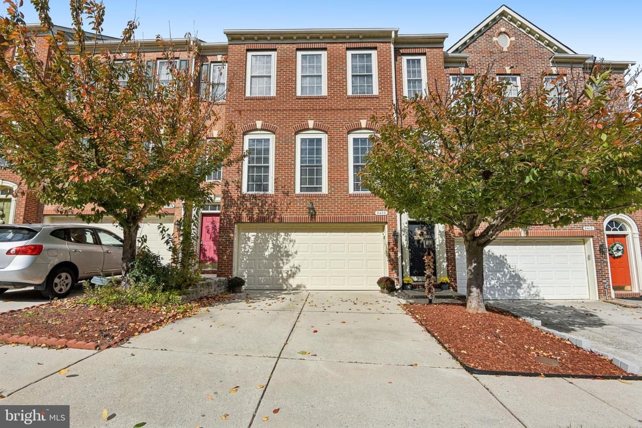 8408 Chaucer House - Photo 1