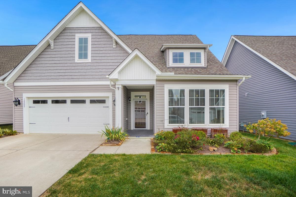 12205 Glen Oaks - Photo 1