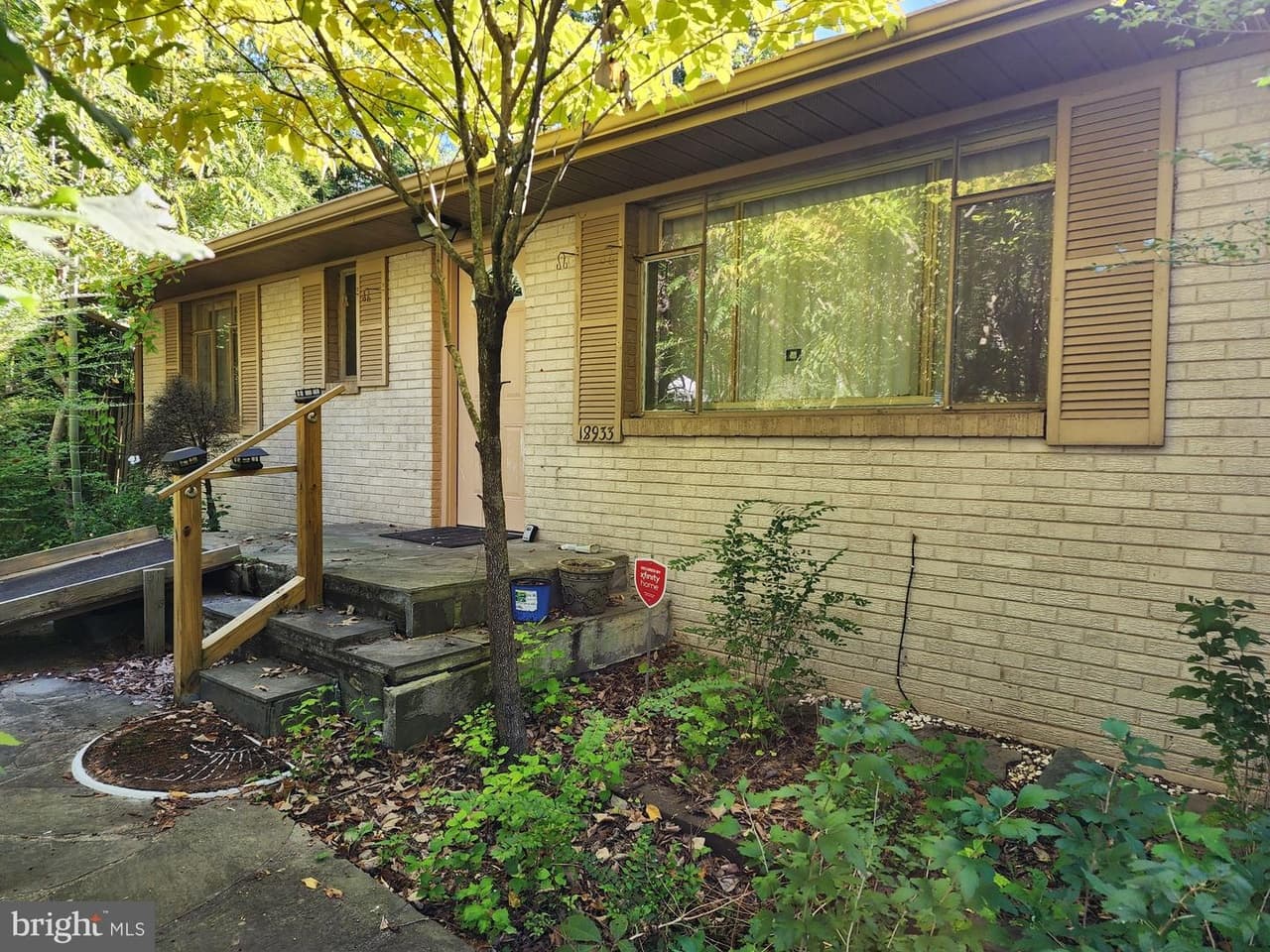 18933 Barnette - Photo 1