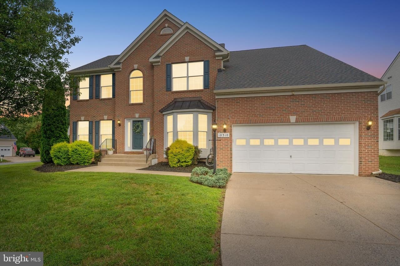 10310 Lees Crossing - Photo 1